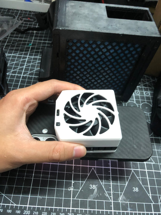 Magnetic suction radiator 45W diy radiator can freeze mobile phone tablet notebook radiator semiconductor